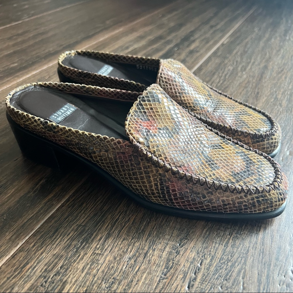 Stuart Weitzman Mules Size 7.5 Womens Snake Skin Brown.
